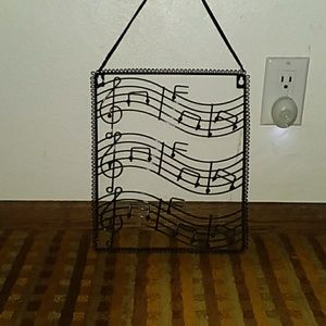 Music note necklace/ earing holder